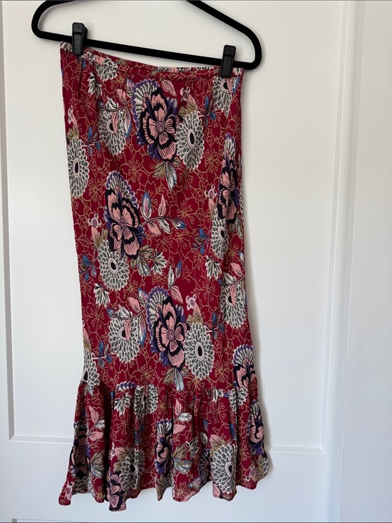 New Identity Dresses & Skirts - Floral Ruffle Hem Asymmetrical Midi Skirt